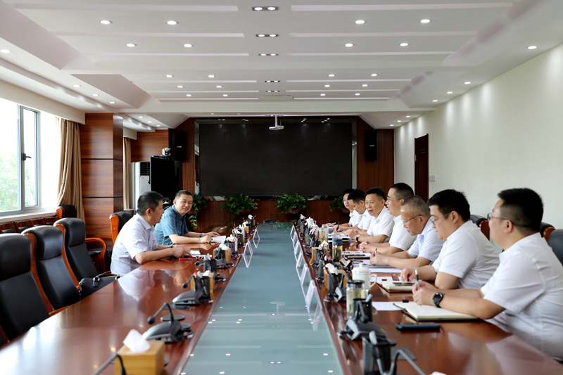 建工控股黨委委員、總會計師王淑德赴公司調(diào)研 - 副本